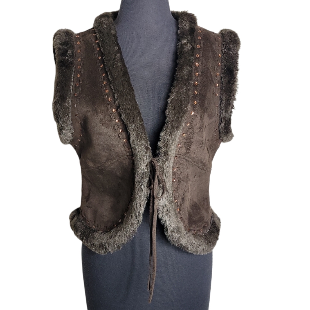 Yoki brown faux suede faux fur women's vest rhinestone studded tie front XL